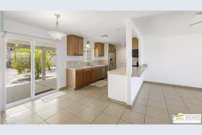38365 Starlight Ln, Cathedral City, CA 92234 - Photo 8
