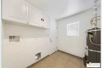 38365 Starlight Ln, Cathedral City, CA 92234 - Photo 18