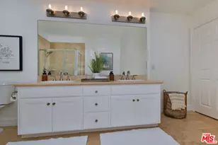 4601 Coldwater Canyon Ave, Studio City, CA 91604 - Photo 36
