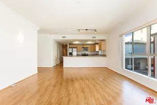 10633 Eastborne Ave, Los Angeles, CA 90024 - Photo 18