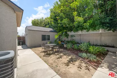 1011 S Plymouth Blvd, Los Angeles, CA 90019 - Photo 26