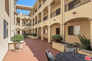 5037 Rosewood Ave, Los Angeles, CA 90004 - Photo 26