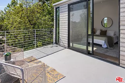 4683 Glenalbyn Dr, Los Angeles, CA 90065 - Photo 14