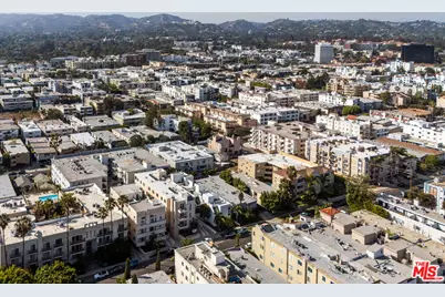 11920 Goshen Ave #101, Los Angeles, CA 90049 - Photo 42
