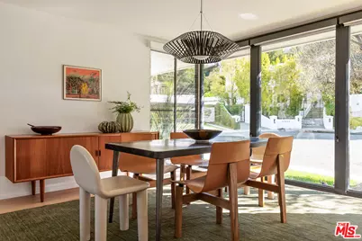 16045 Royal Mount Dr, Encino, CA 91436 - Photo 10