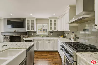 2528 Zandia Ave, Long Beach, CA 90815 - Photo 8