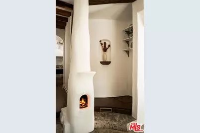 742 N Sycamore Ave, Los Angeles, CA 90038 - Photo 26