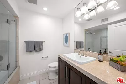 3000 Grand Canal, Venice, CA 90291 - Photo 30