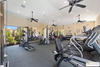 1015 S Villorrio Dr, Palm Springs, CA 92262 - Photo 36