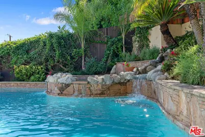 913 Chattanooga Ave, Pacific Palisades, CA 90272 - Photo 32