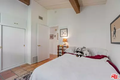 913 Chattanooga Ave, Pacific Palisades, CA 90272 - Photo 22