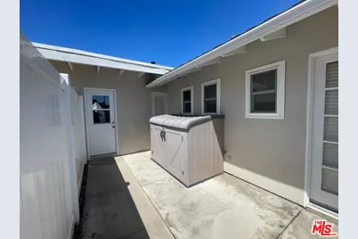 16962 Agate Cir, Huntington Beach, CA 92649 - Photo 36