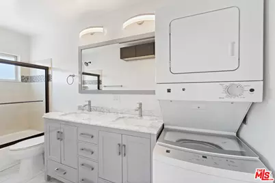 423 S Rexford Dr #303, Beverly Hills, CA 90212 - Photo 46