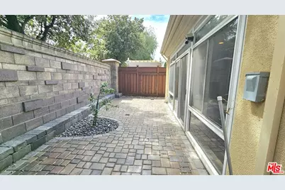 676 W Jardin Ter, Mountain House, CA 95391 - Photo 18