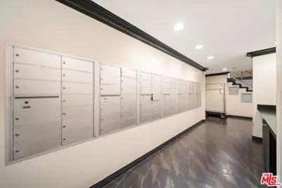 100 S Doheny Dr #514, Los Angeles, CA 90048 - Photo 32
