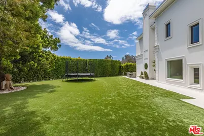2571 Wallingford Dr, Beverly Hills, CA 90210 - Photo 28