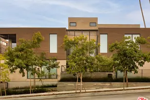 923 N Hilldale Ave, West Hollywood, CA 90069 - Photo 1