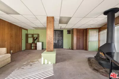 2124 W 112th St, Los Angeles, CA 90047 - Photo 34