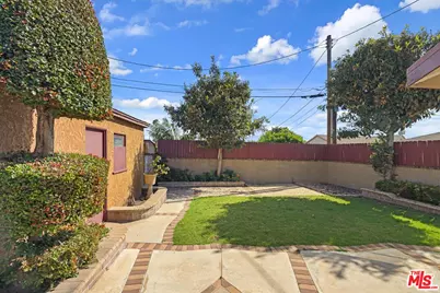 2124 W 112th St, Los Angeles, CA 90047 - Photo 38
