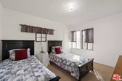 2124 W 112th St, Los Angeles, CA 90047 - Photo 16