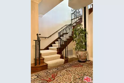 414 N Las Palmas Ave, Los Angeles, CA 90004 - Photo 18