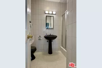 414 N Las Palmas Ave, Los Angeles, CA 90004 - Photo 38
