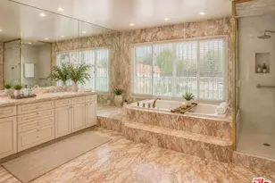 414 N Las Palmas Ave, Los Angeles, CA 90004 - Photo 38