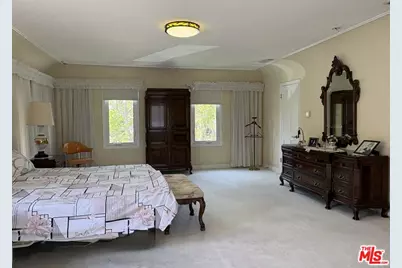414 N Las Palmas Ave, Los Angeles, CA 90004 - Photo 32