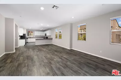 757 Daniel Freeman Cir, Inglewood, CA 90301 - Photo 2