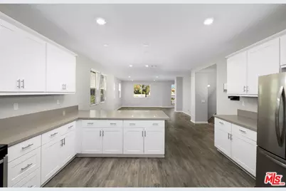757 Daniel Freeman Cir, Inglewood, CA 90301 - Photo 6