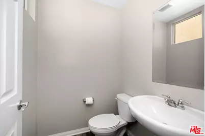 757 Daniel Freeman Cir, Inglewood, CA 90301 - Photo 20