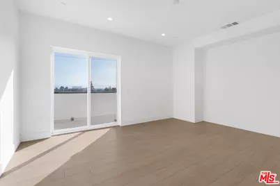 11214 W Lyon Ln #14, North Hollywood, CA 91606 - Photo 6