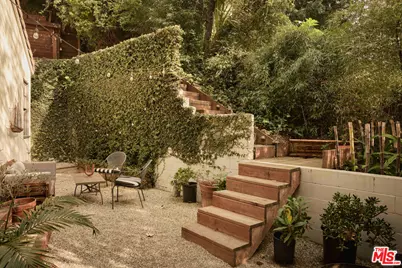 2230 Fink St, Los Angeles, CA 90068 - Photo 6