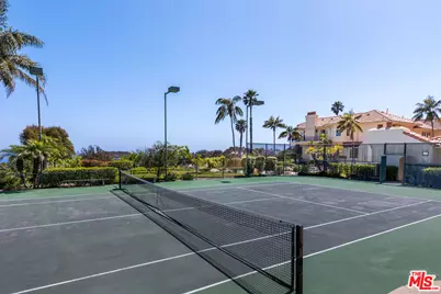7160 Dume Dr, Malibu, CA 90265 - Photo 48