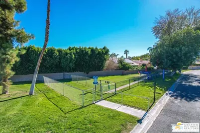 249 S Paseo Laredo, Cathedral City, CA 92234 - Photo 38