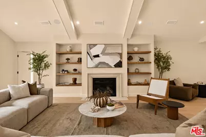 12610 Sarah St, Studio City, CA 91604 - Photo 6