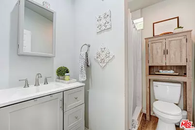 6659 Zelzah Ave, Reseda, CA 91335 - Photo 16