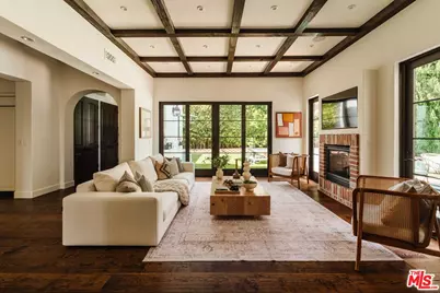 16037 Junaluska Way, Pacific Palisades, CA 90272 - Photo 4