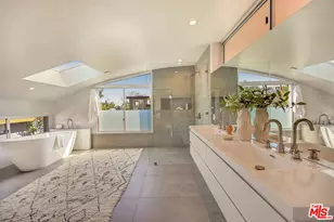 2324 Boone Ave, Venice, CA 90291 - Photo 16