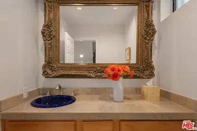 859 S Bundy Dr, Los Angeles, CA 90049 - Photo 8