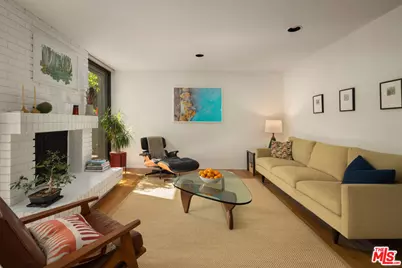 859 S Bundy Dr, Los Angeles, CA 90049 - Photo 4