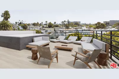 404 Linnie Canal, Venice, CA 90291 - Photo 16
