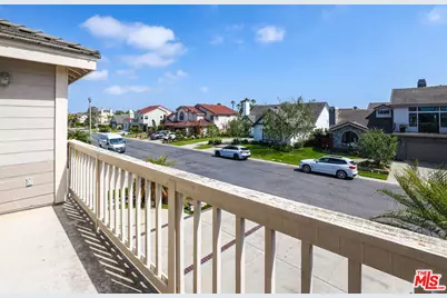 6811 Hitchingpost Cir, Huntington Beach, CA 92648 - Photo 40