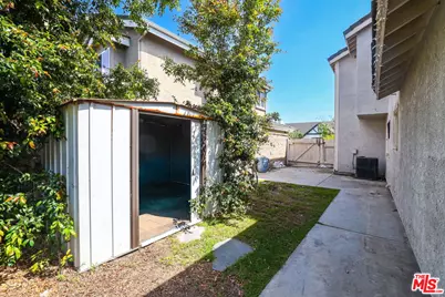 6811 Hitchingpost Cir, Huntington Beach, CA 92648 - Photo 48
