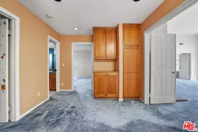 6811 Hitchingpost Cir, Huntington Beach, CA 92648 - Photo 26