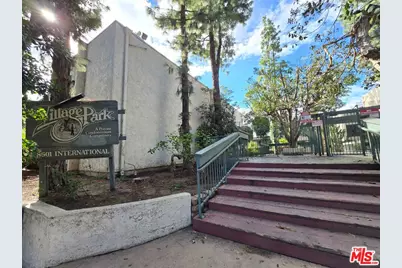 8601 International Ave #210, Canoga Park, CA 91304 - Photo 18