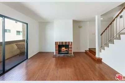 11940 Weddington St #17, Valley Village, CA 91607 - Photo 2