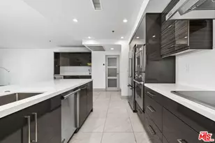 10660 Wilshire Blvd, Los Angeles, CA 90024 - Photo 12