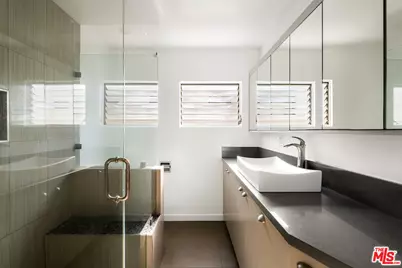 1330 N Crescent Heights Blvd #2, West Hollywood, CA 90046 - Photo 4