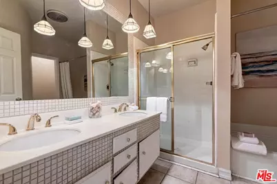521 Montana Ave #103, Santa Monica, CA 90403 - Photo 18